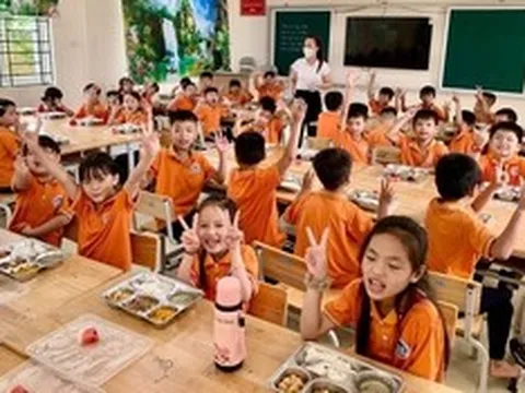 Hà Nội dự kiến nâng mức hỗ trợ bữa ăn bán trú cho học sinh tiểu học