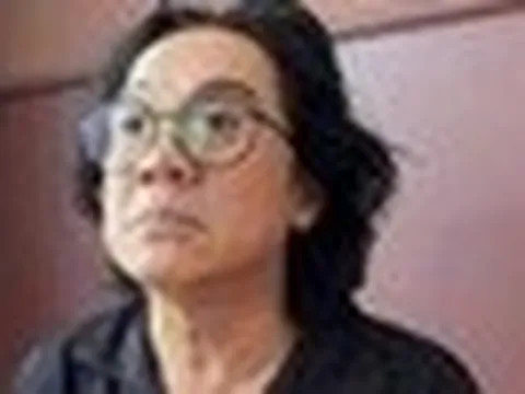 "Hát không rõ lời làm sao mà văn minh được..."