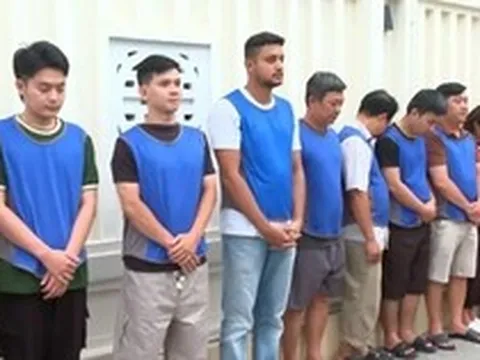 Một giám đốc của PNJ bị điều tra trong đường dây buôn lậu hơn 28.000 viên kim cương