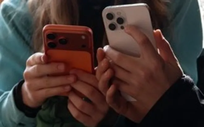 Công cụ hack iPhone mới bị lộ có thể âm thầm chiếm quyền hàng trăm triệu thiết bị chỉ qua một cú nhấp