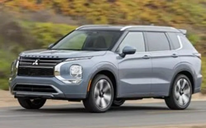 Dàn SUV cỡ C khuấy động thị trường ô tô cuối năm
